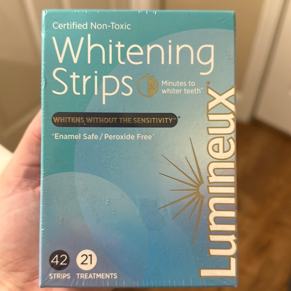 Lumineux whitening strips
